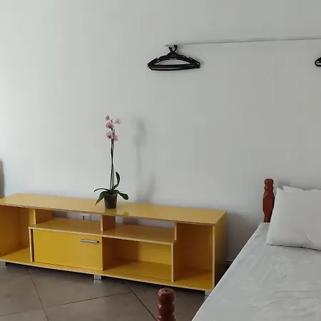Cristal Casa De Vidro Apartment Sao Tome das Letras Exterior photo